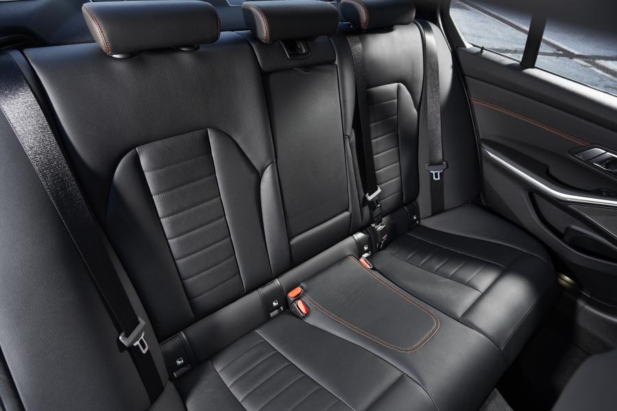 Интерьер BMW 320d Sport Line (G20) 2019 года  (WW) (фото 184 из 311)